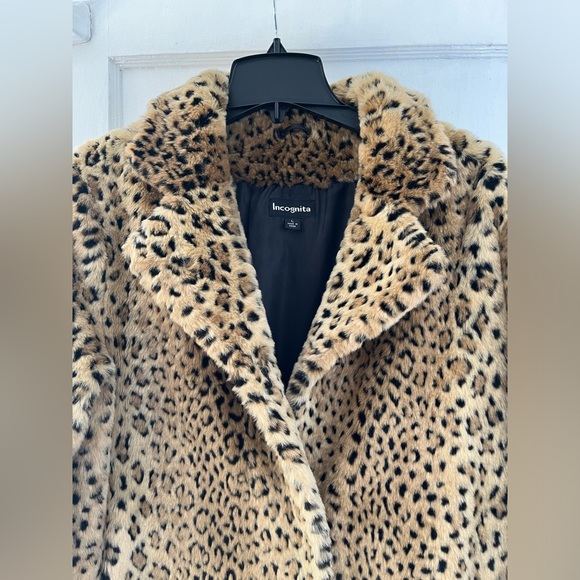 Faux Leopard Print Coat - Picture 2 of 9